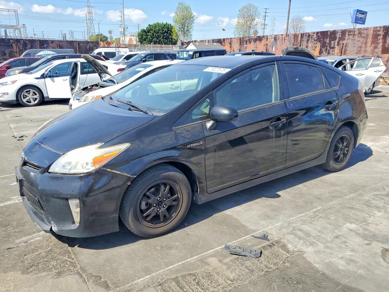 2014 TOYOTA PRIUS