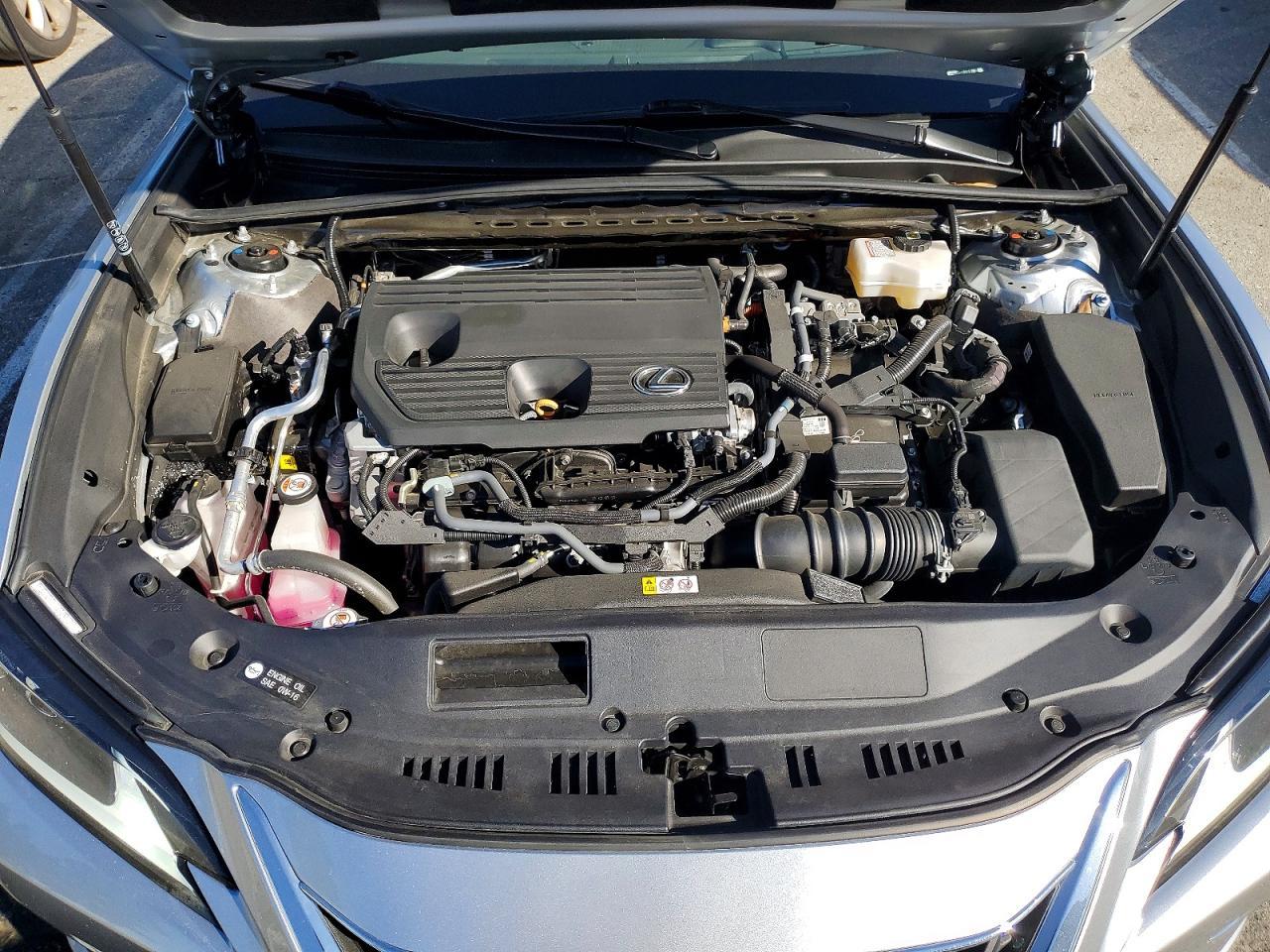 2025 LEXUS ES 300H