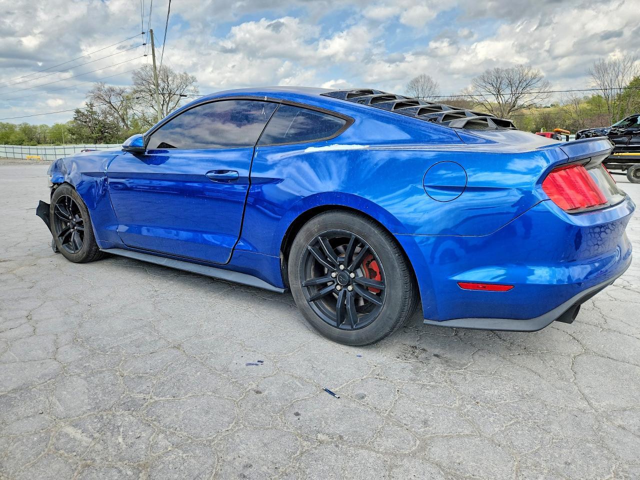 2017 FORD MUSTANG