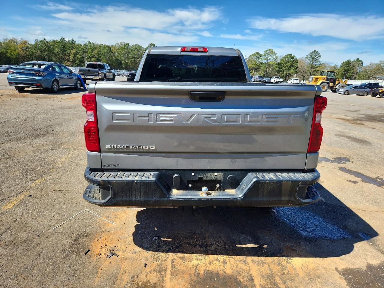 2025 CHEVROLET Silverado