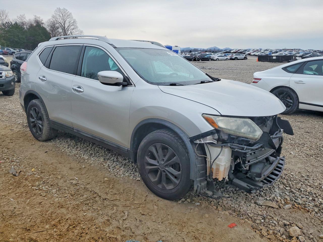 2014 NISSAN ROGUE
