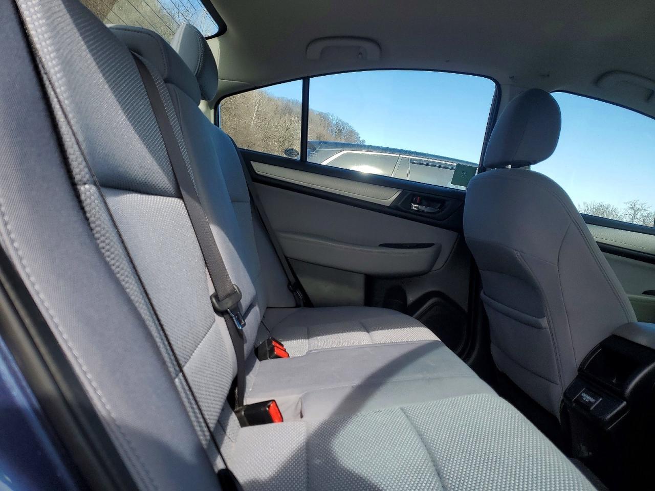 2018 SUBARU Legacy