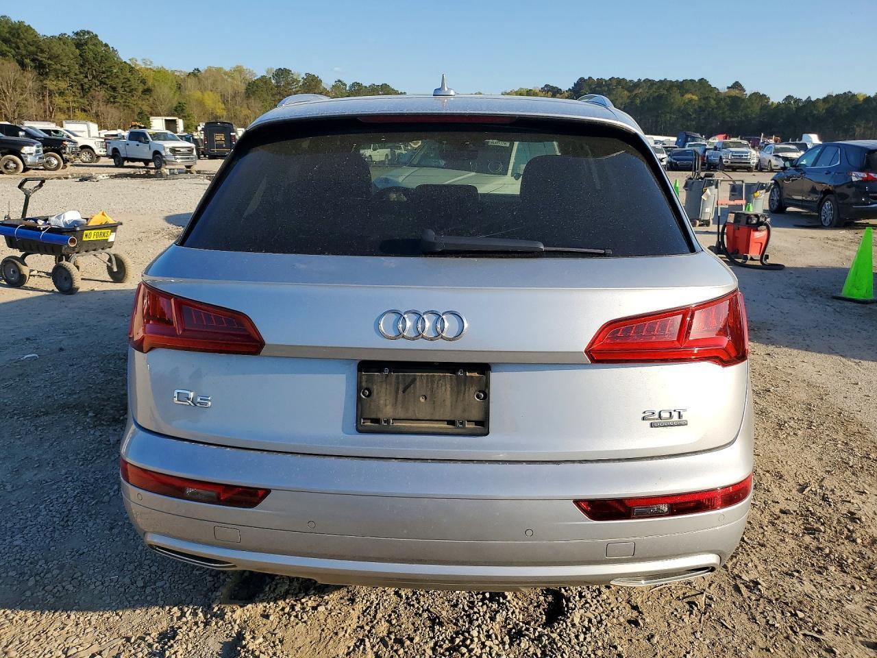 2018 AUDI Q5