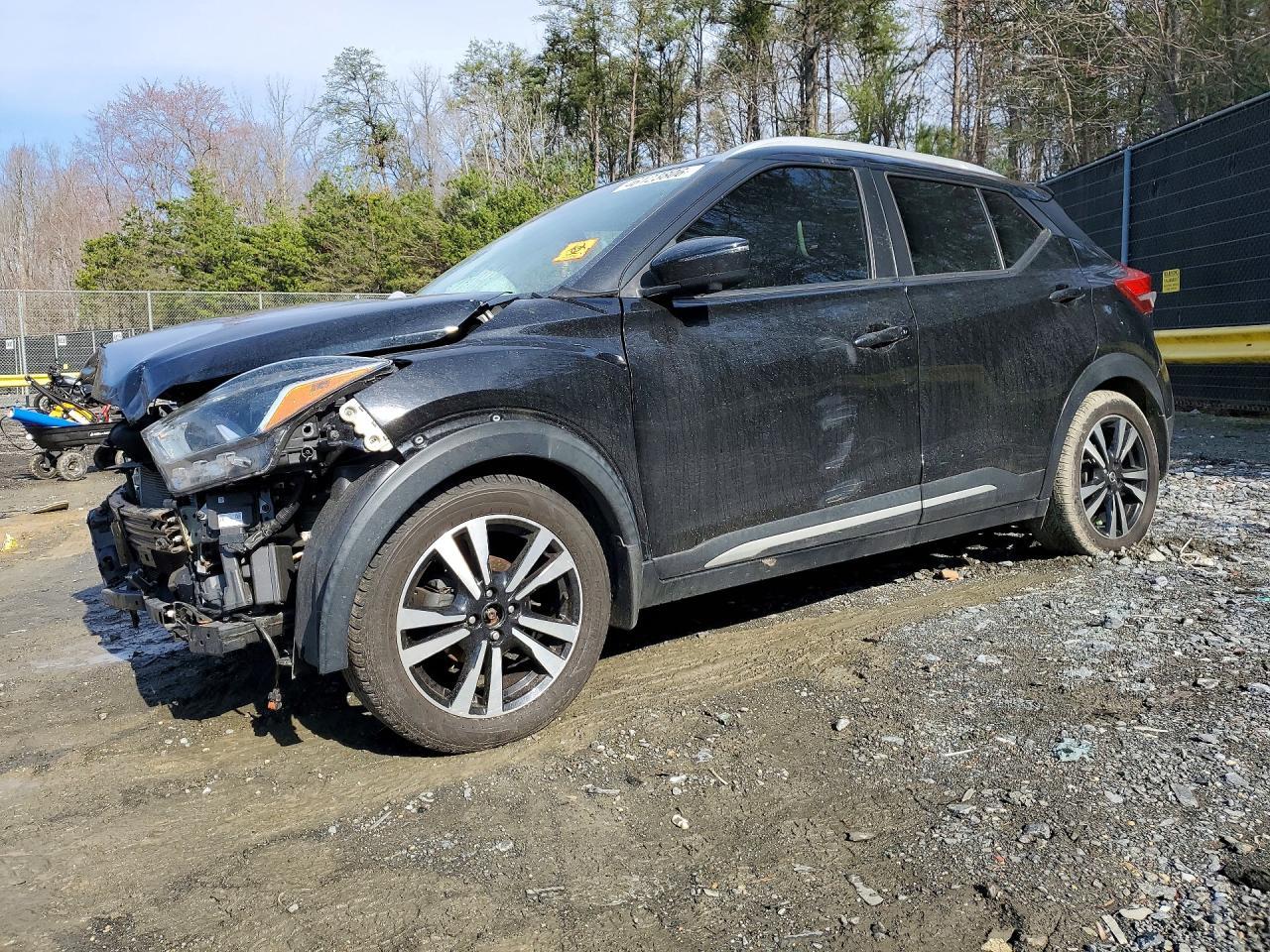 2020 NISSAN KICKS