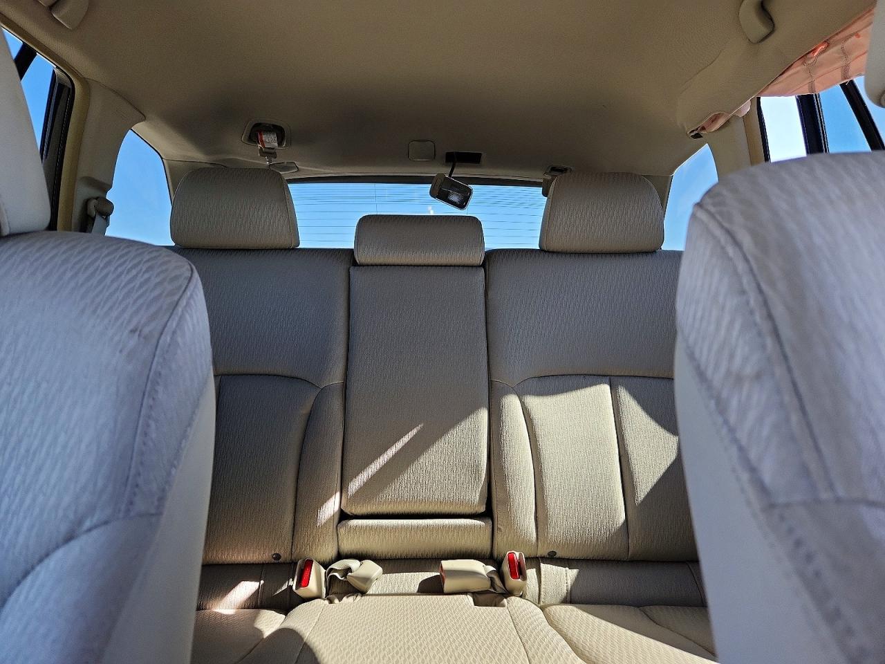2012 SUBARU Outback