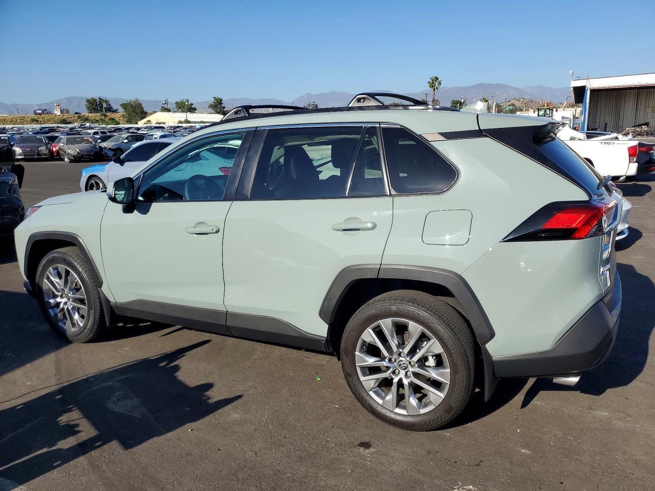 2022 TOYOTA RAV4