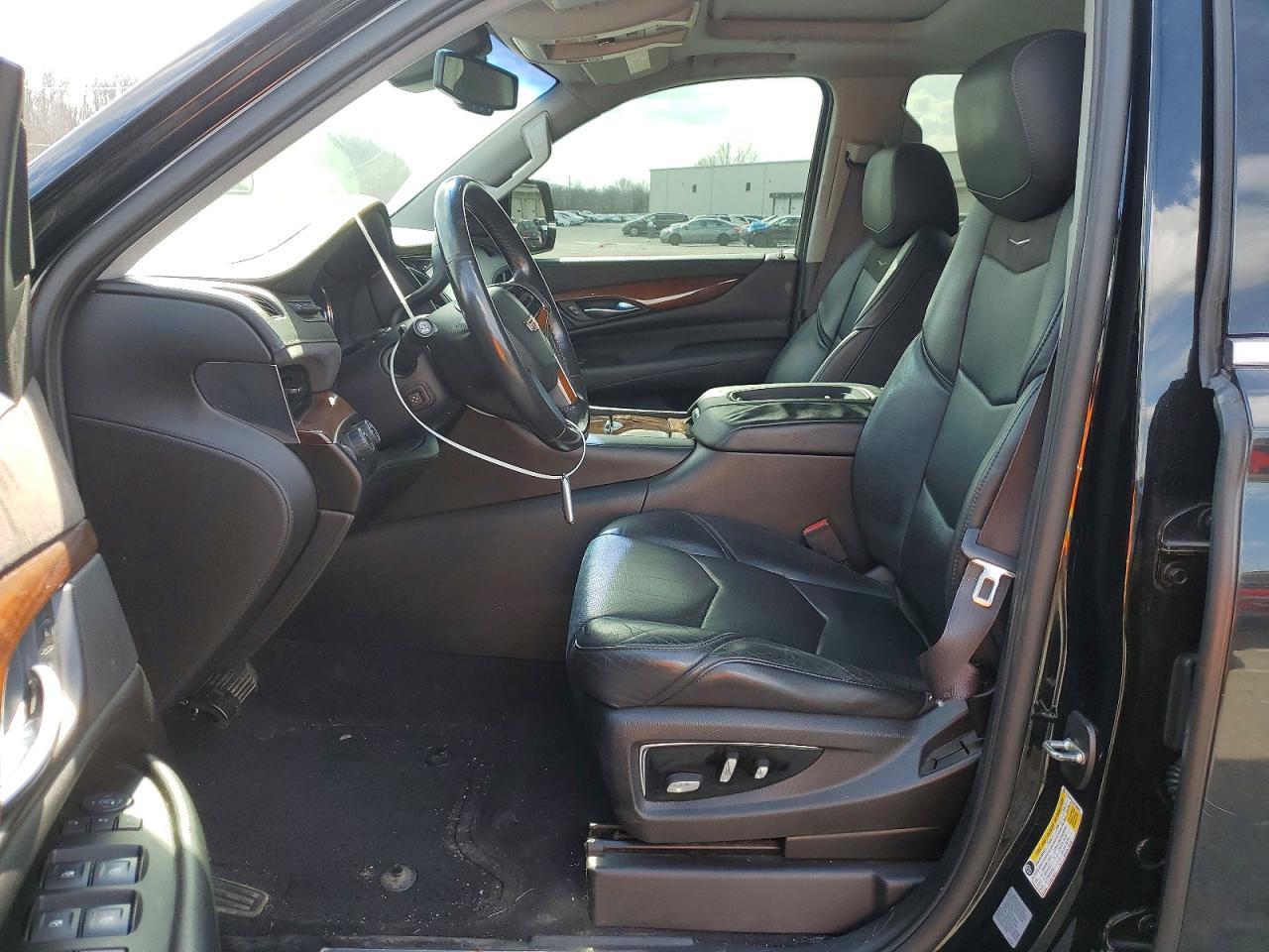 2016 CADILLAC Escalade ESV