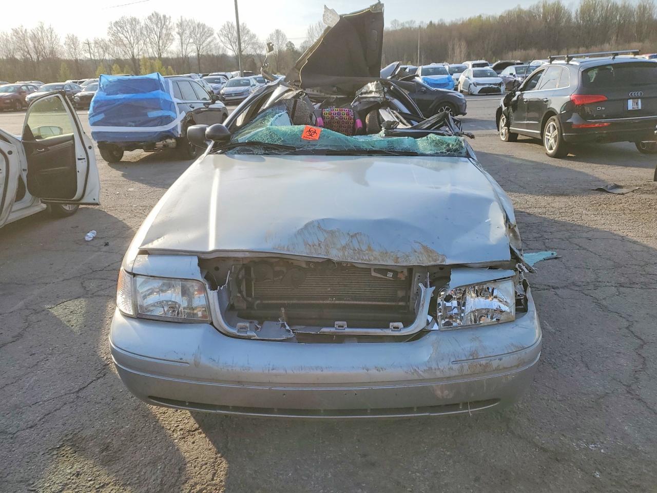 2007 FORD Crown Victoria