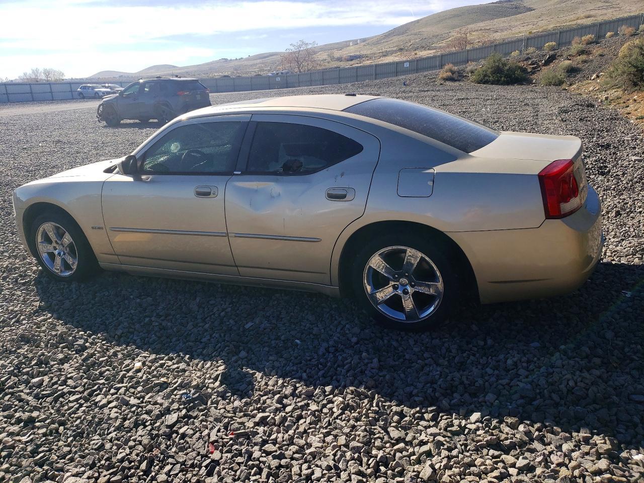 2010 DODGE CHARGER