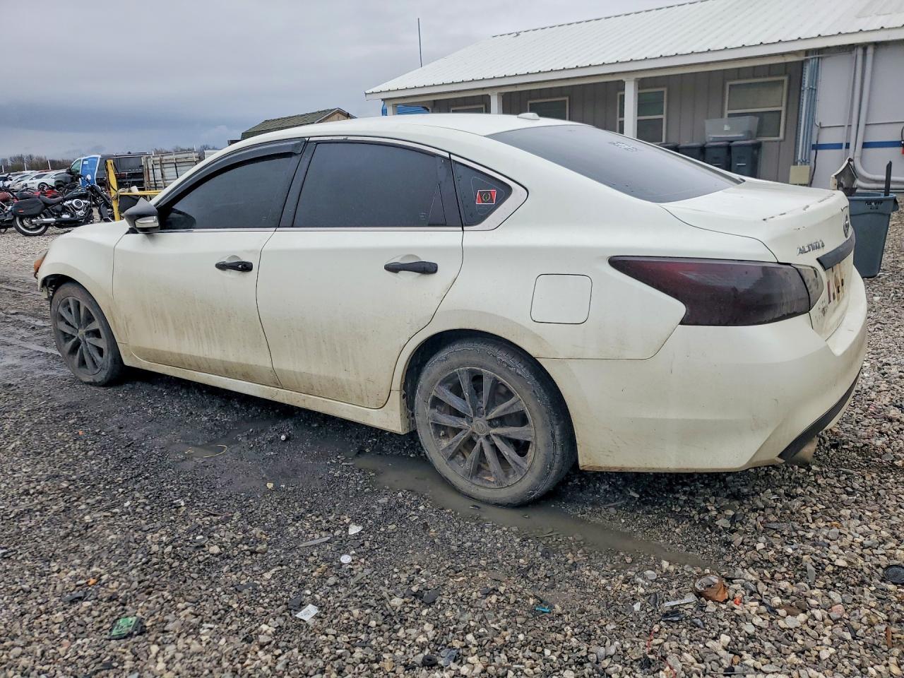 2016 NISSAN ALTIMA