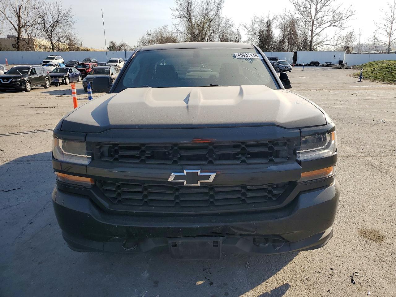 2017 CHEVROLET Silverado
