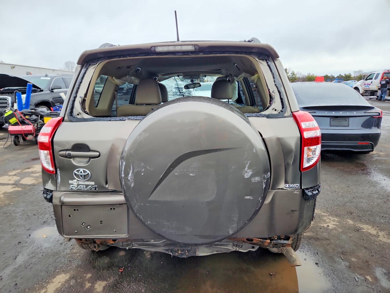 2012 TOYOTA RAV4