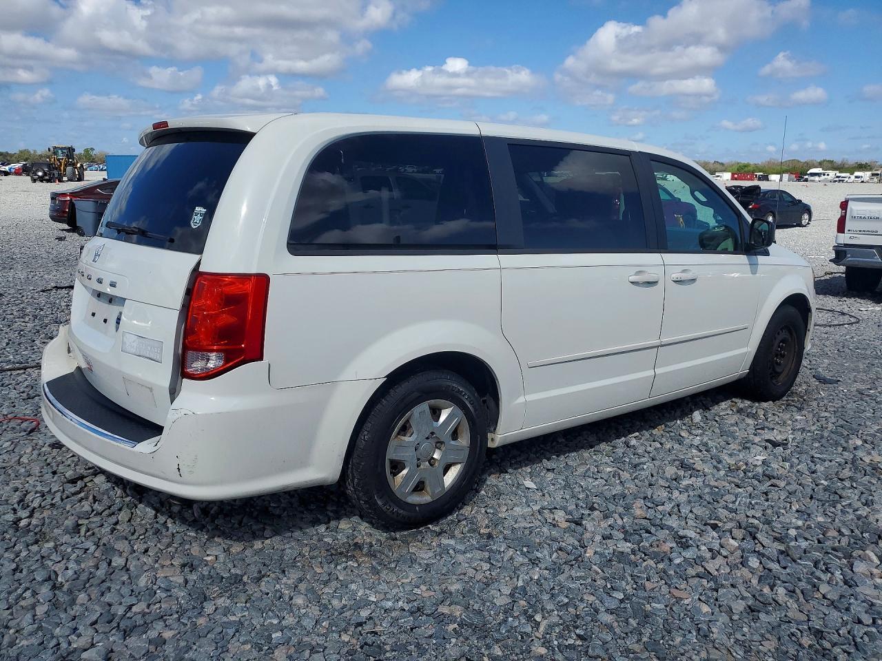2011 DODGE GRAND CARAVAN