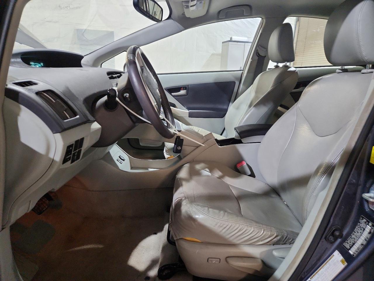 2010 TOYOTA PRIUS
