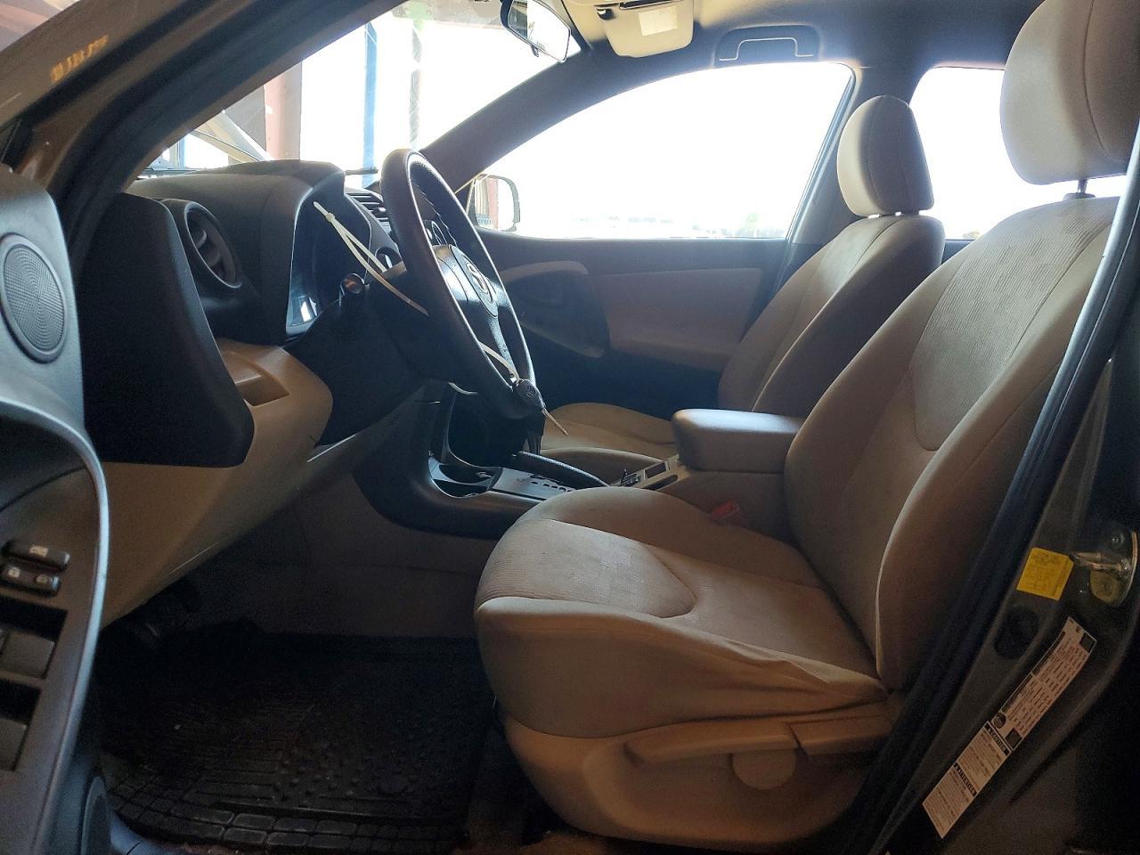 2011 TOYOTA RAV4