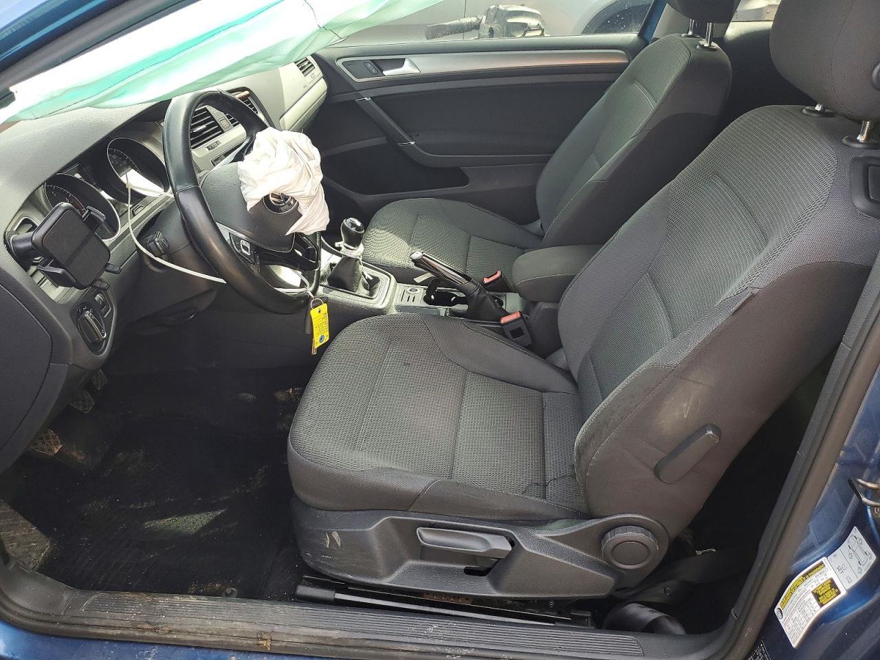 2016 VOLKSWAGEN GOLF