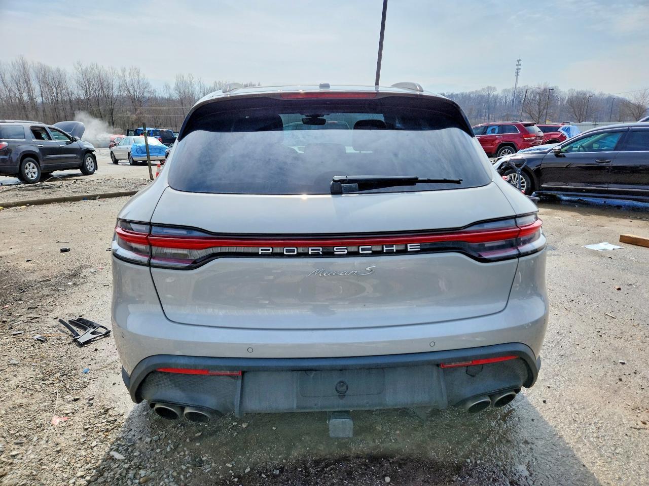 2024 PORSCHE Macan