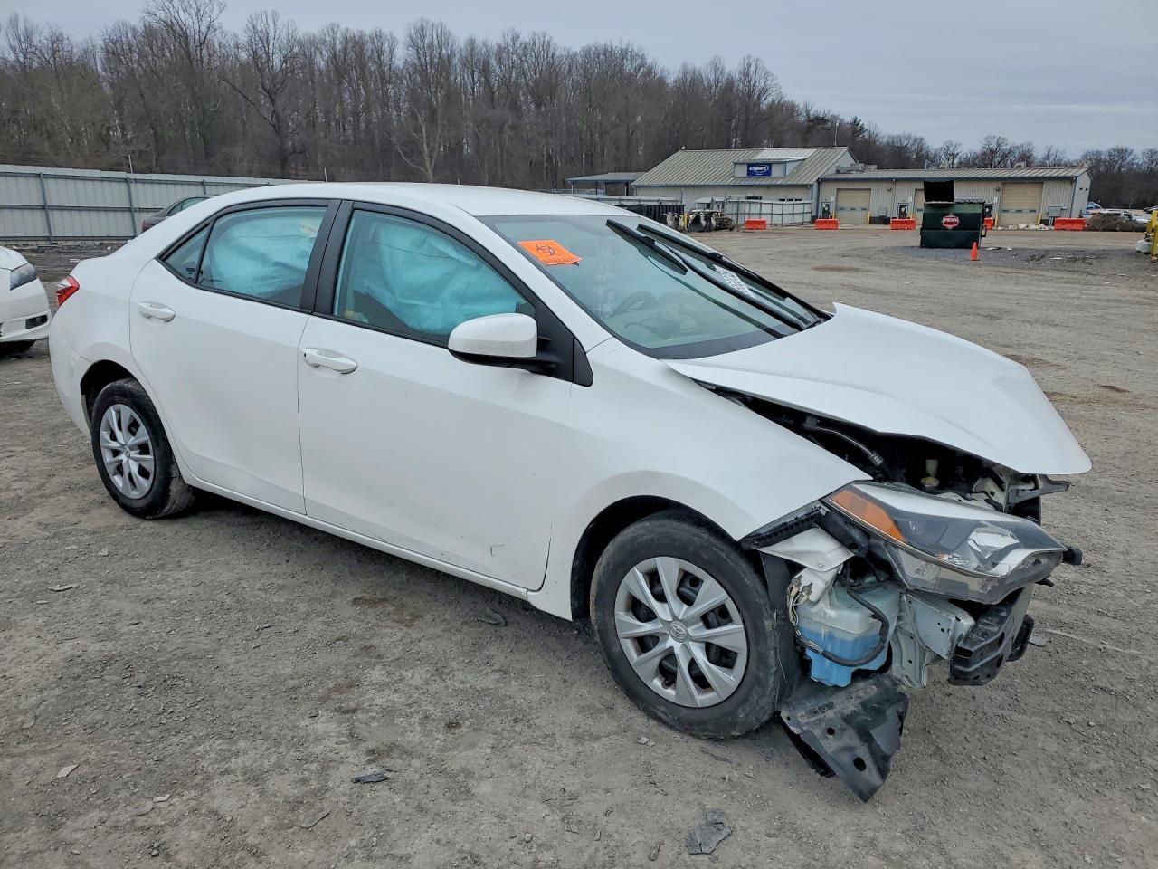 2015 TOYOTA COROLLA