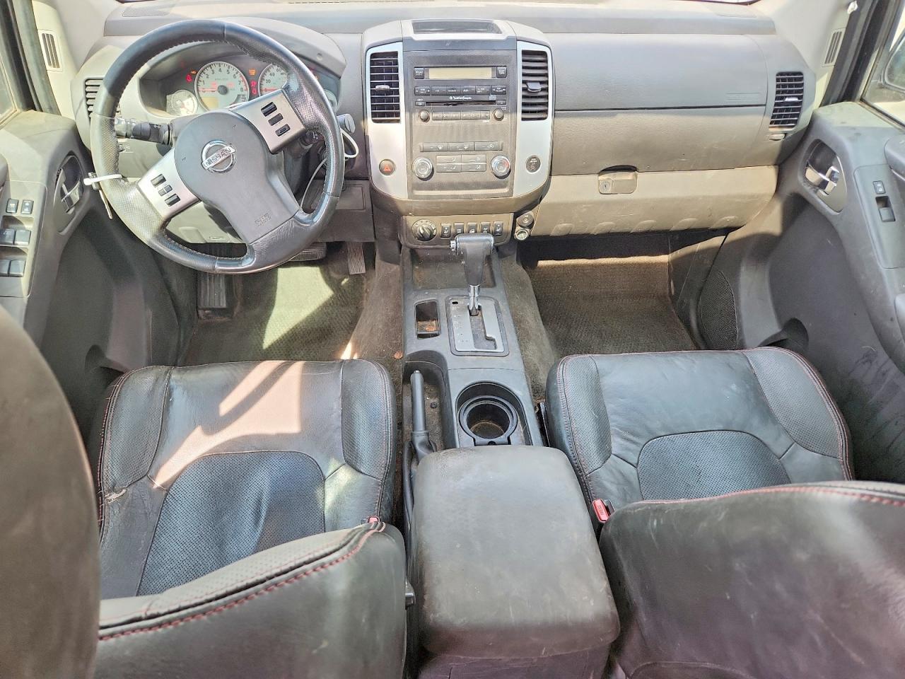 2011 NISSAN Frontier