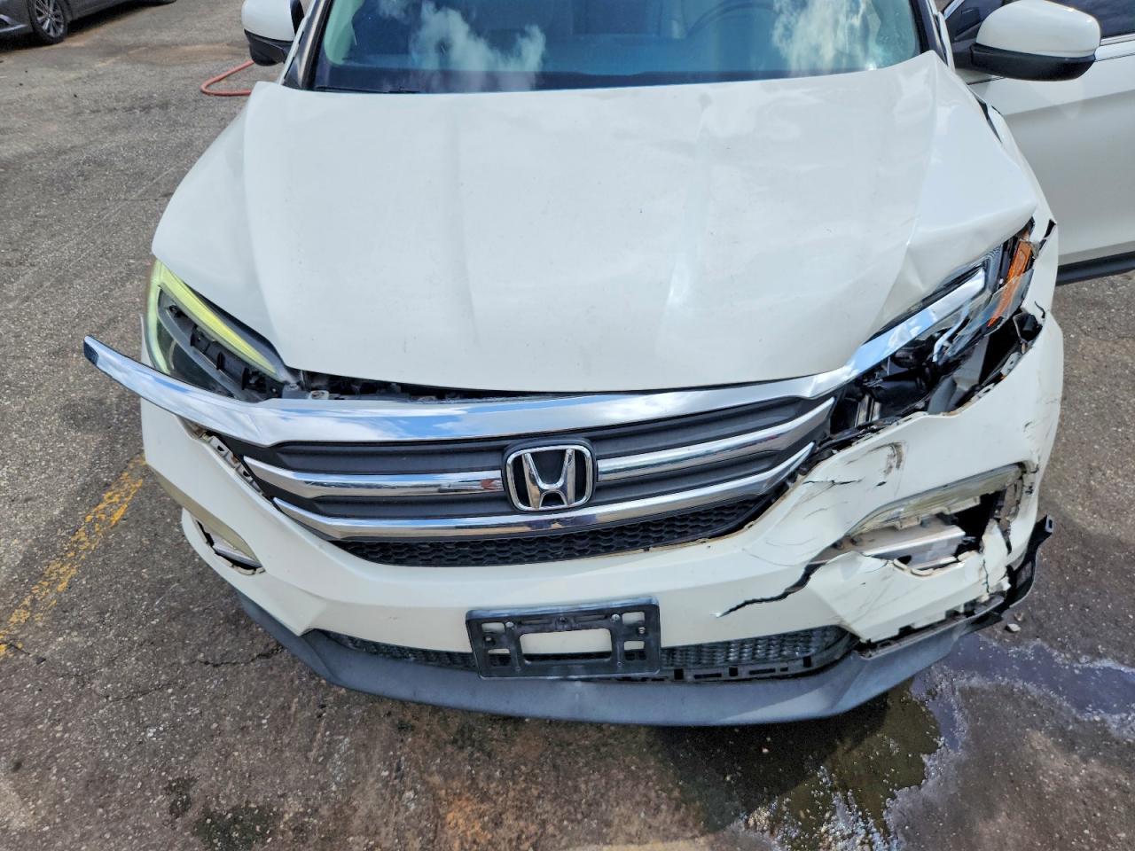 2017 HONDA PILOT