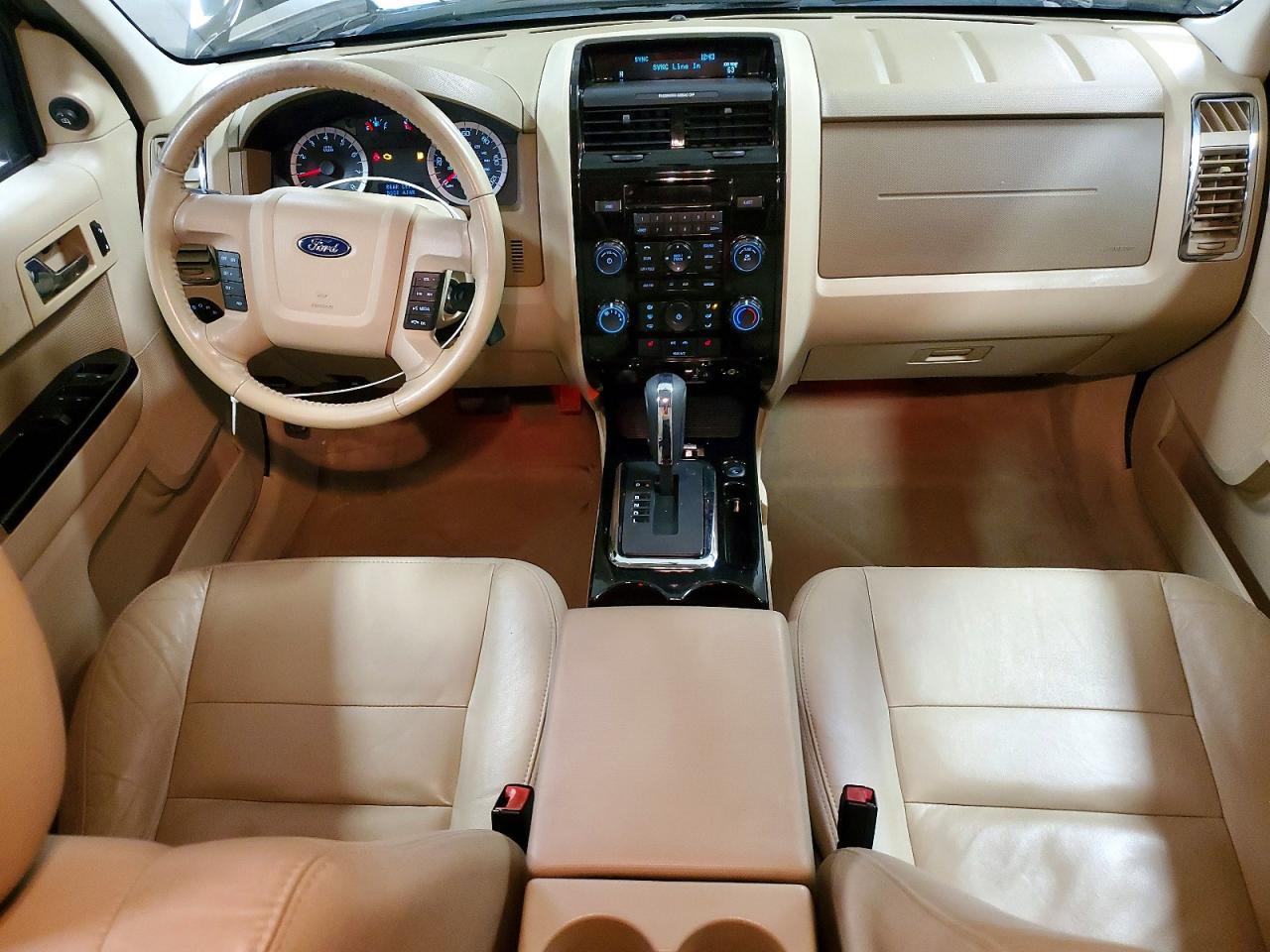 2010 FORD ESCAPE