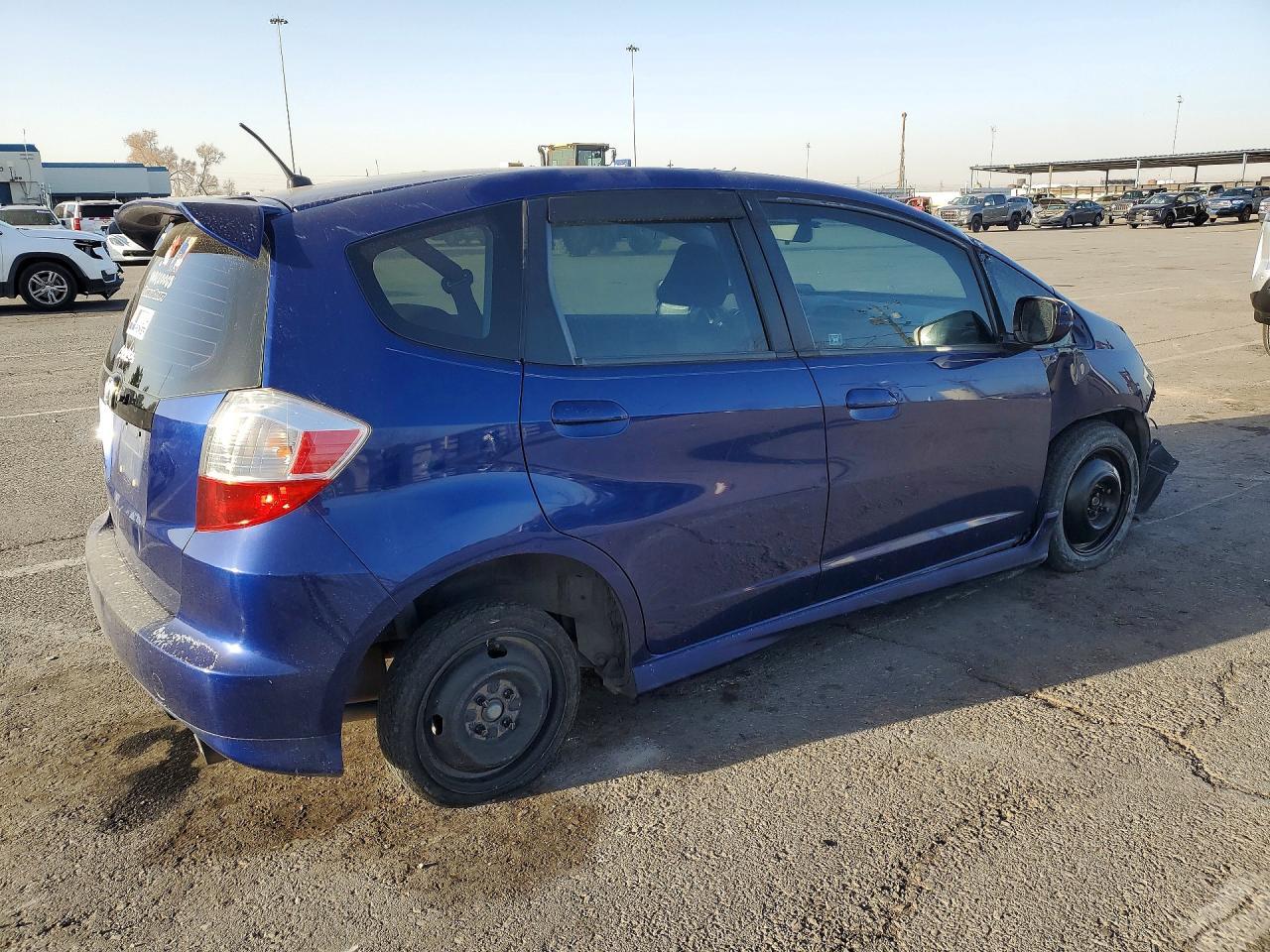 2011 HONDA FIT