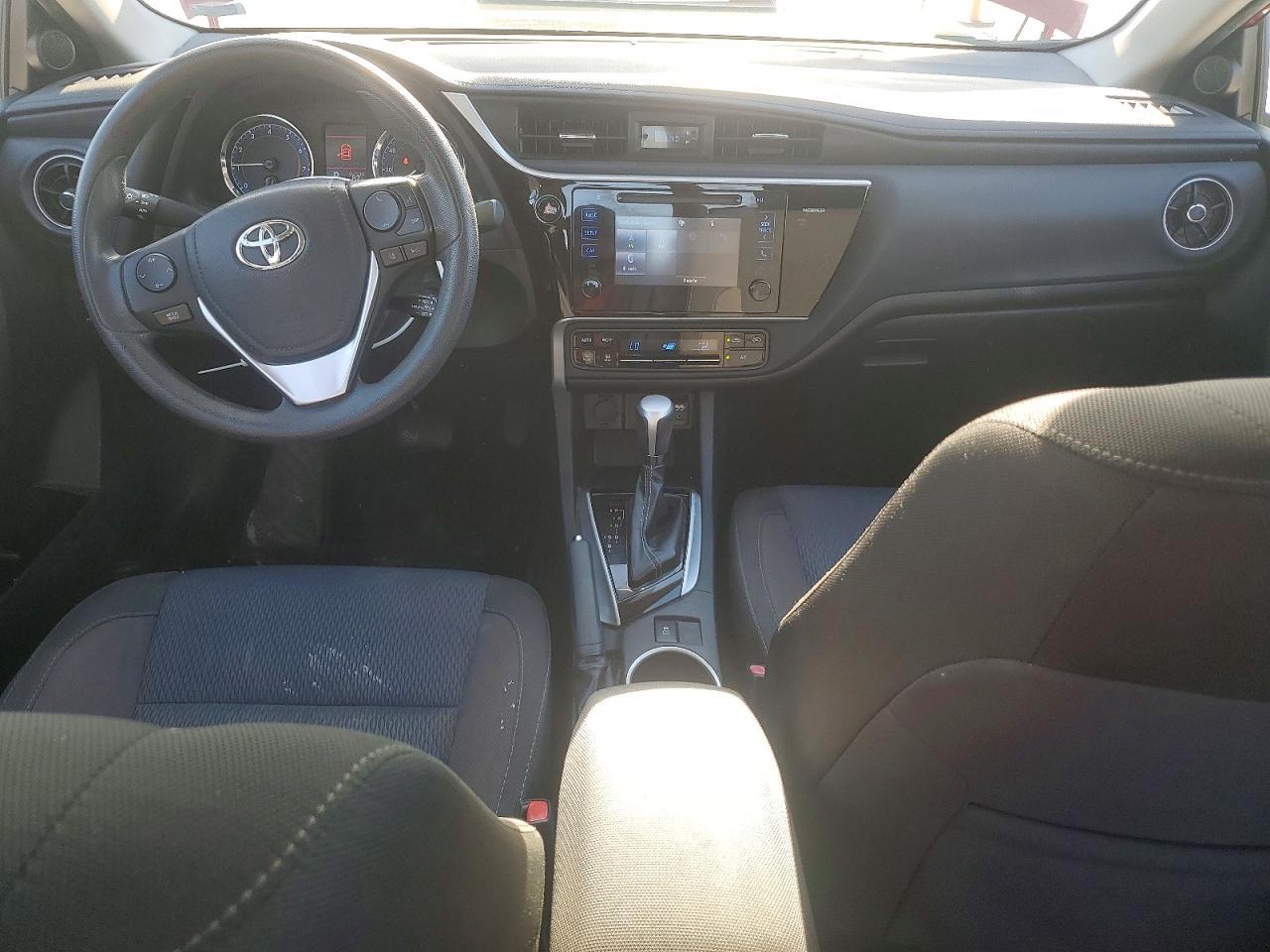 2017 TOYOTA COROLLA