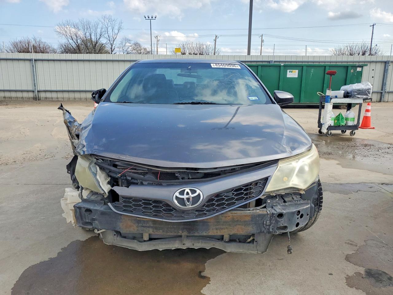 2014 TOYOTA CAMRY