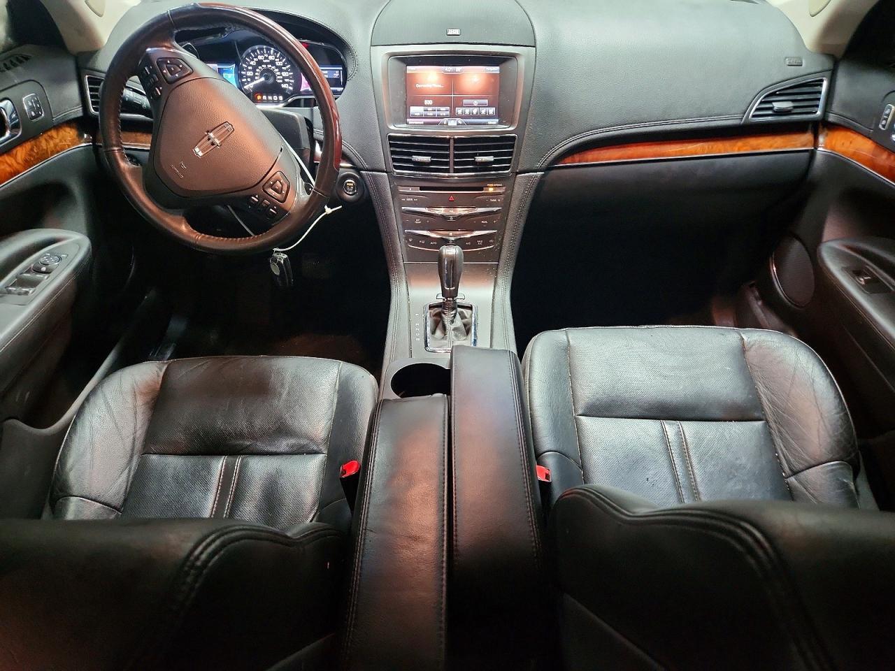 2013 LINCOLN MKT