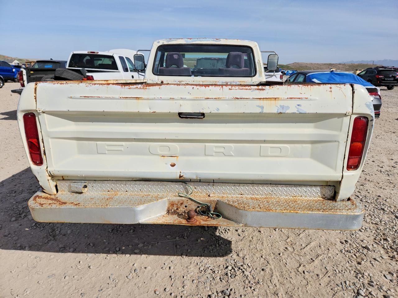 1973 FORD F-250