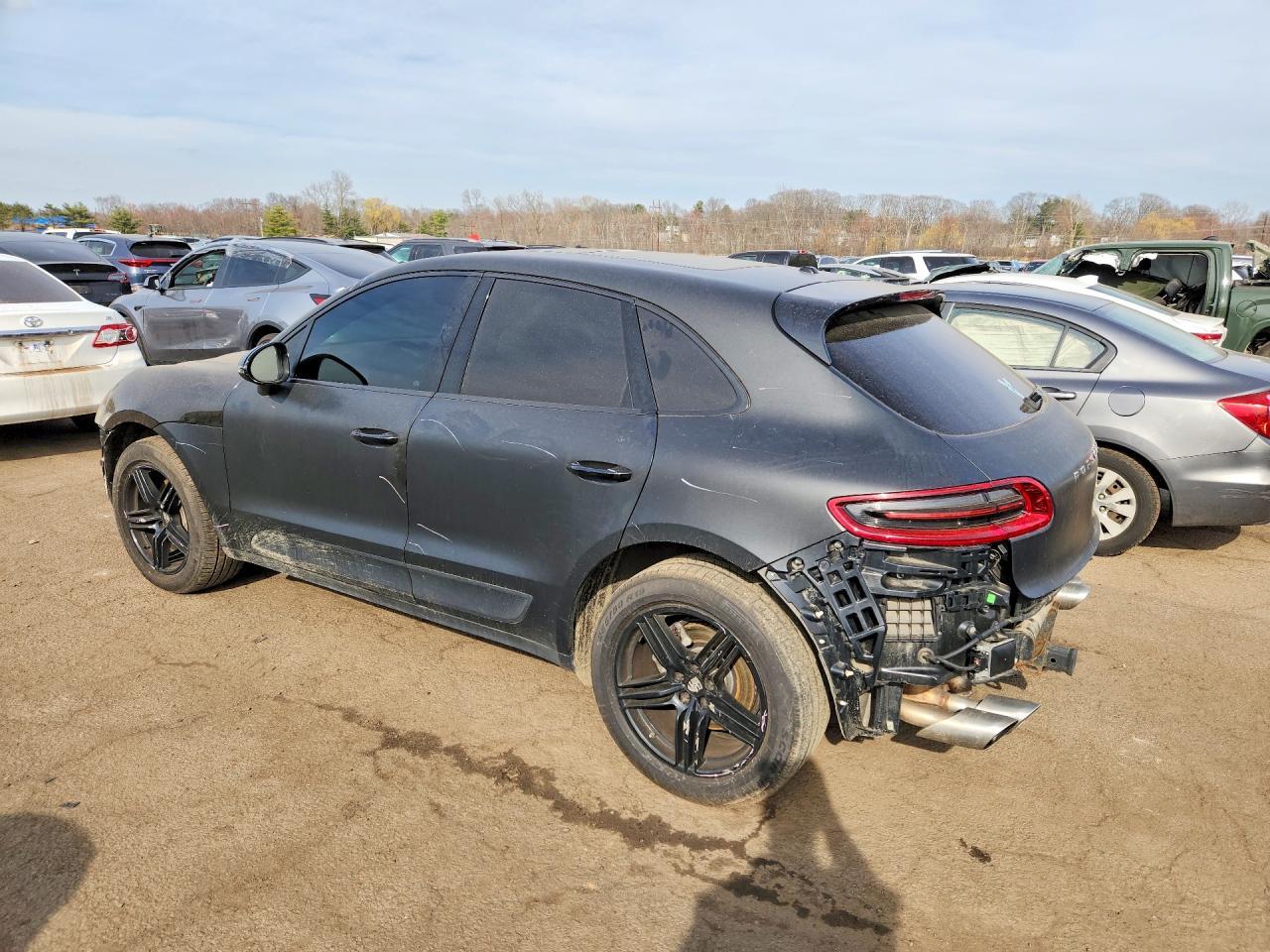 2015 PORSCHE Macan