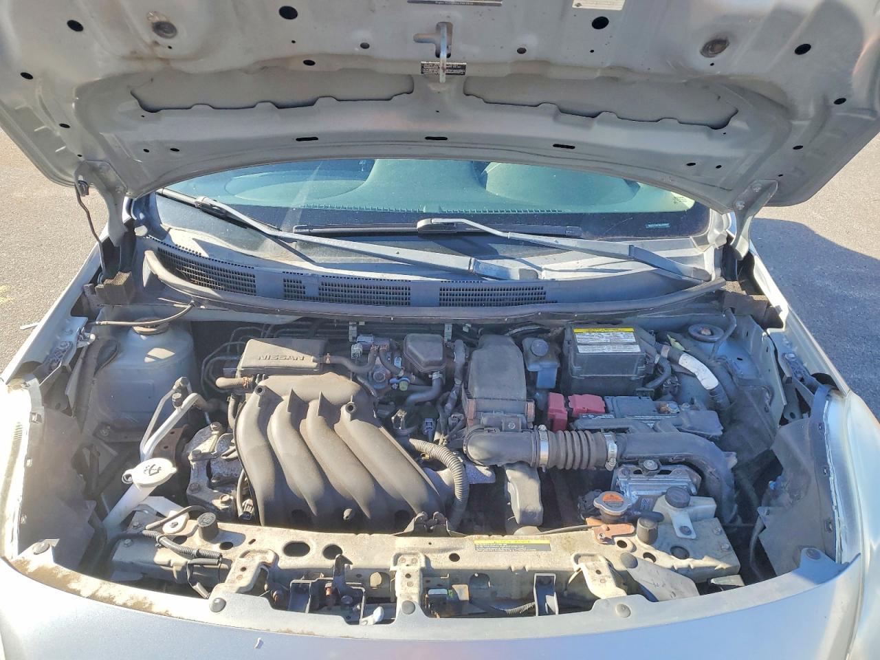 2014 NISSAN VERSA