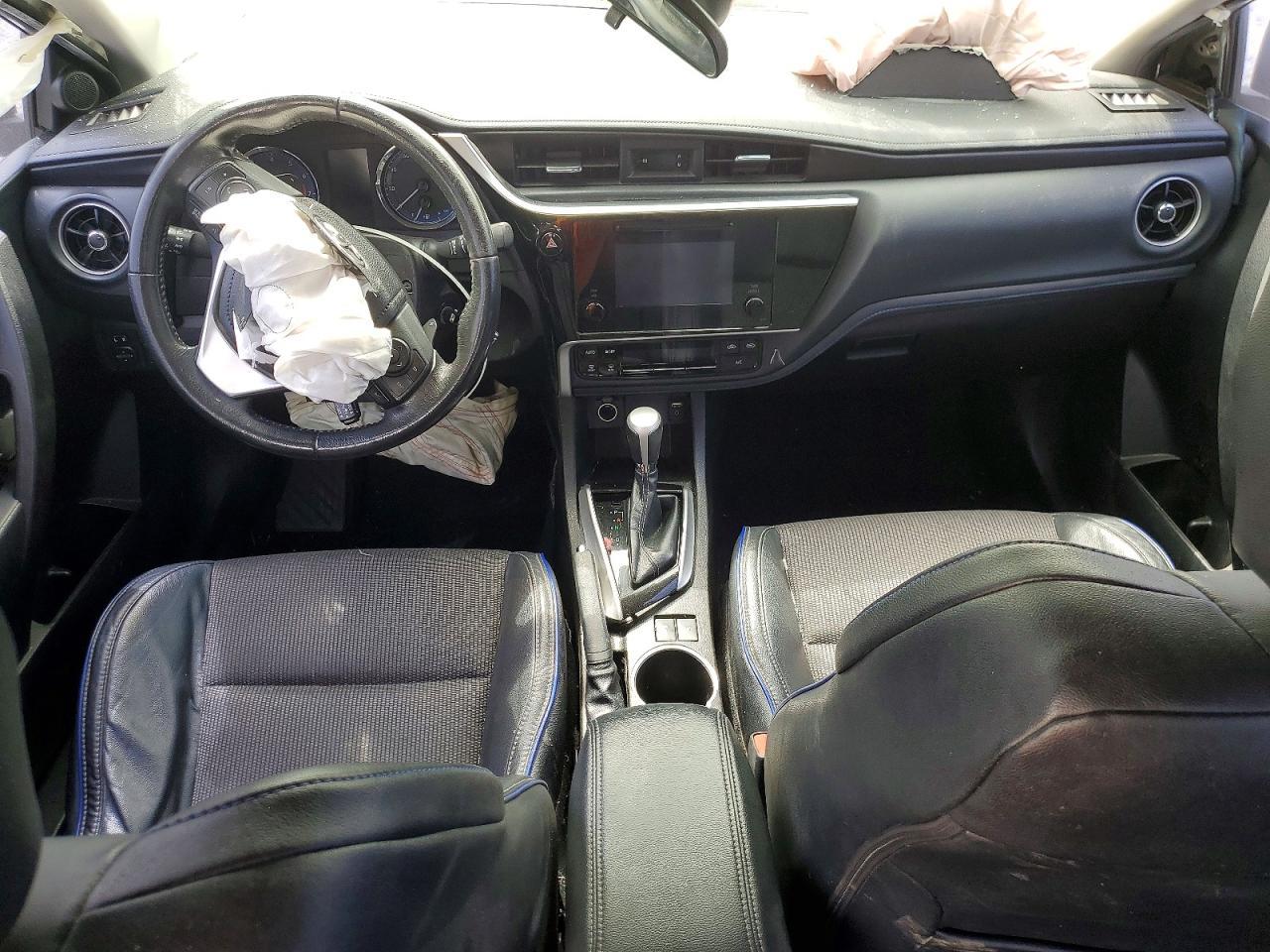 2019 TOYOTA COROLLA