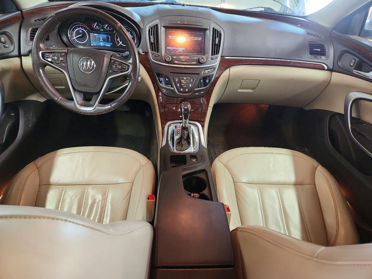 2017 BUICK Regal