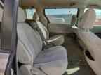 2011 TOYOTA SIENNA