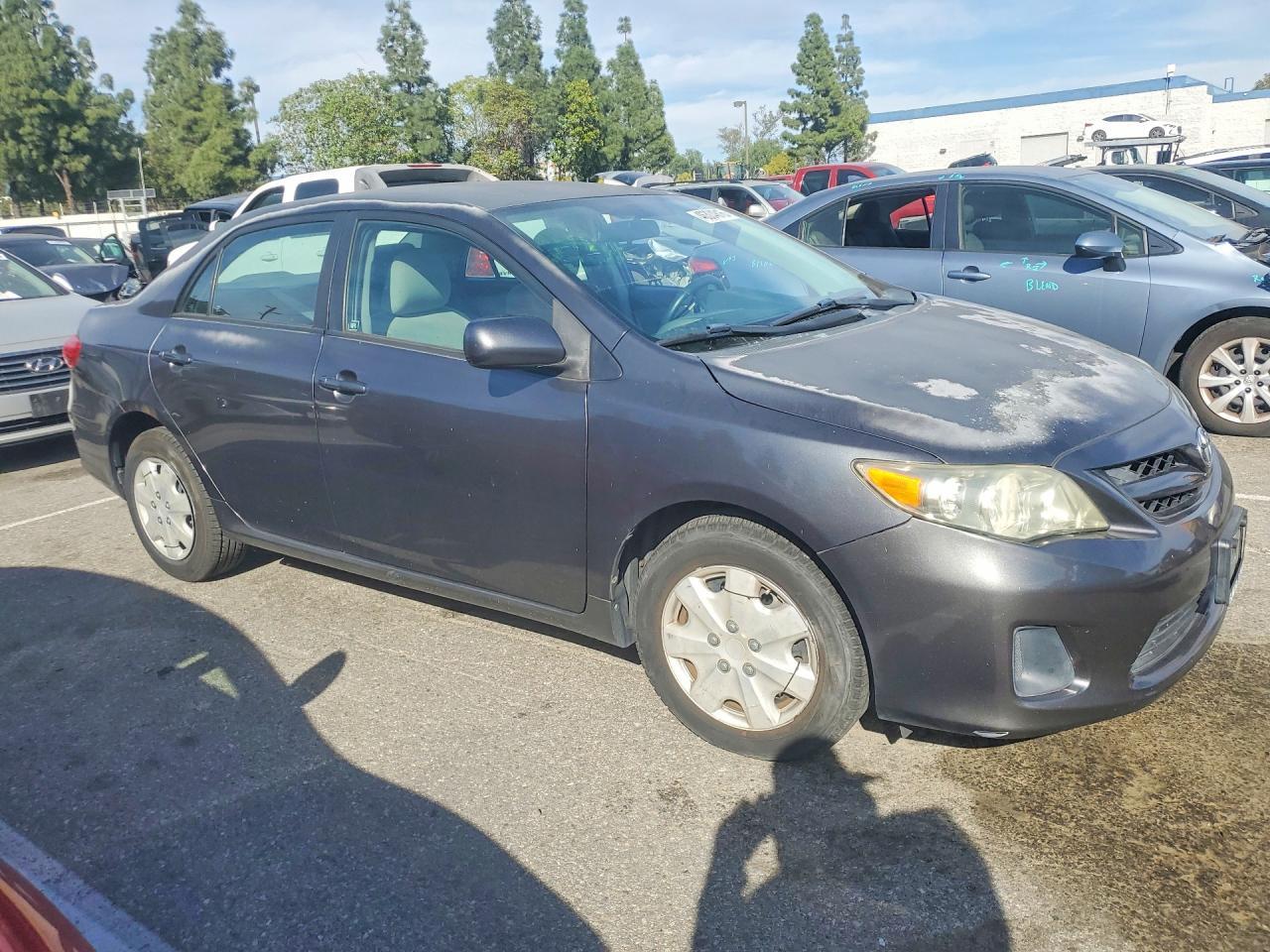 2011 TOYOTA COROLLA