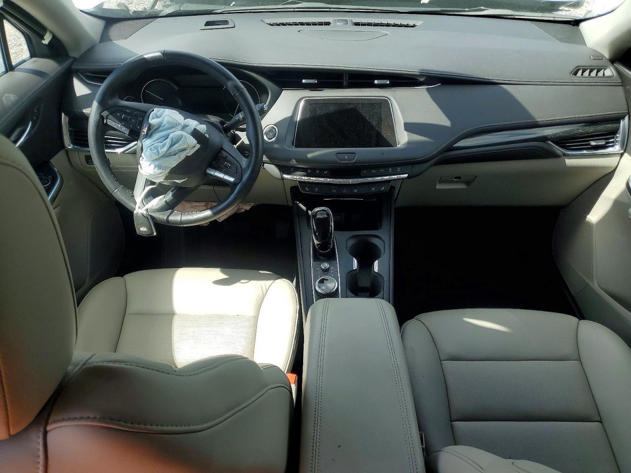 2020 CADILLAC XT4
