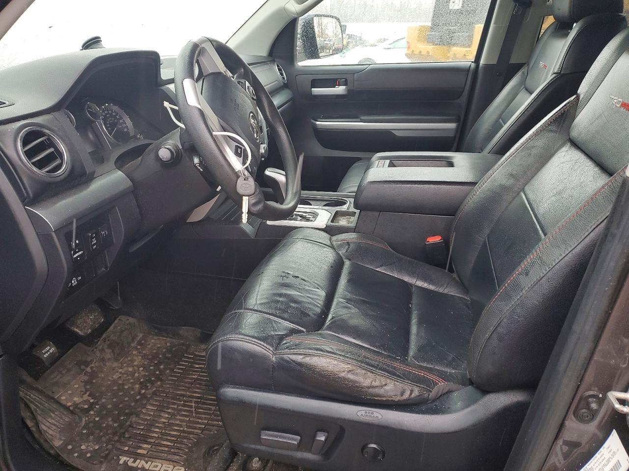 2016 TOYOTA TUNDRA