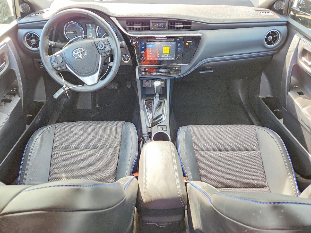 2017 TOYOTA COROLLA