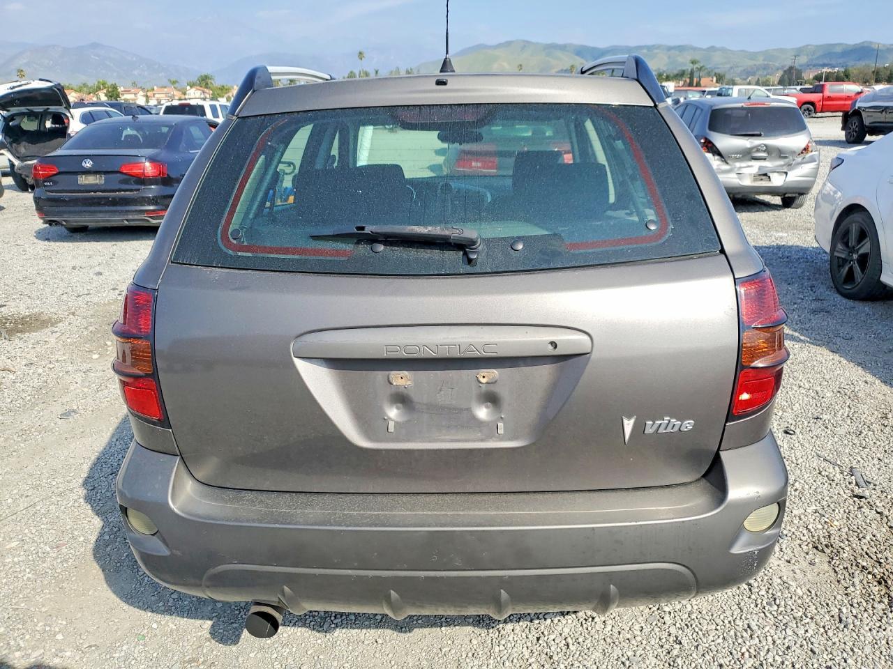 2005 PONTIAC VIBE
