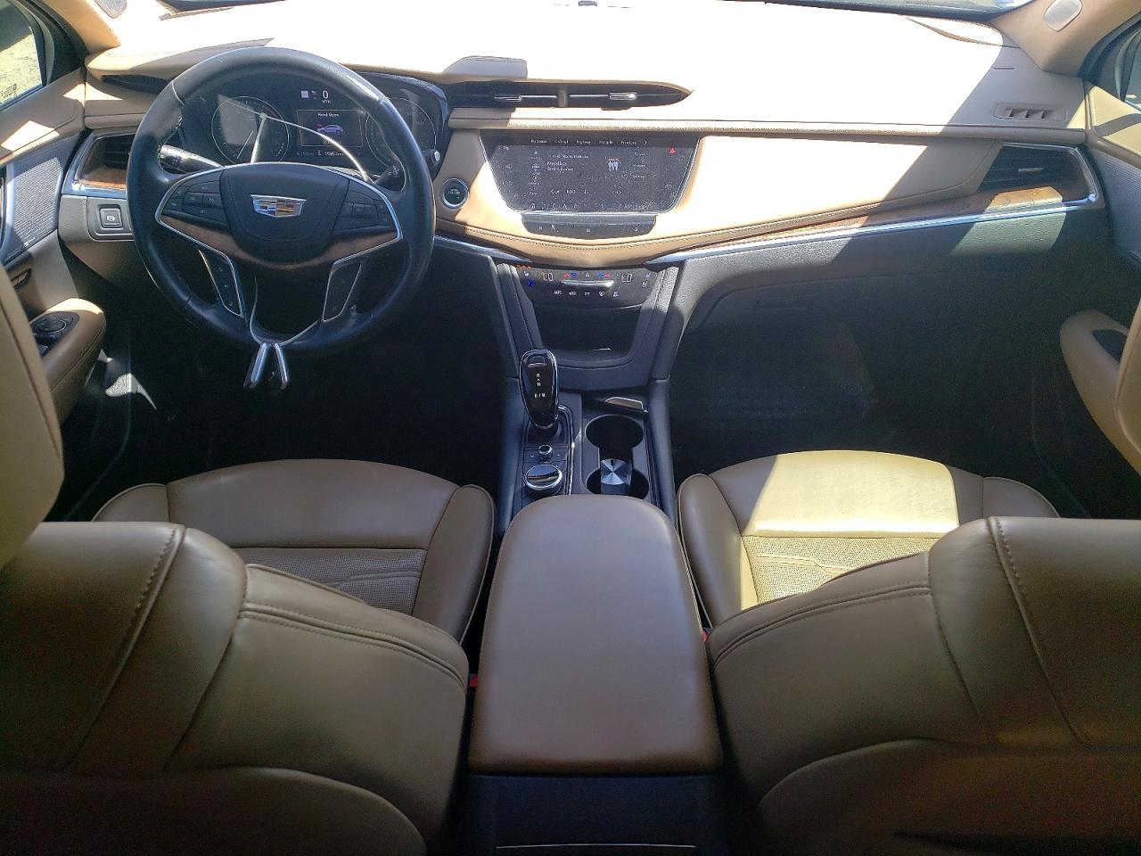 2021 CADILLAC XT5