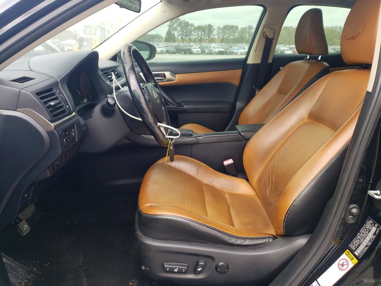 2014 LEXUS CT 200H