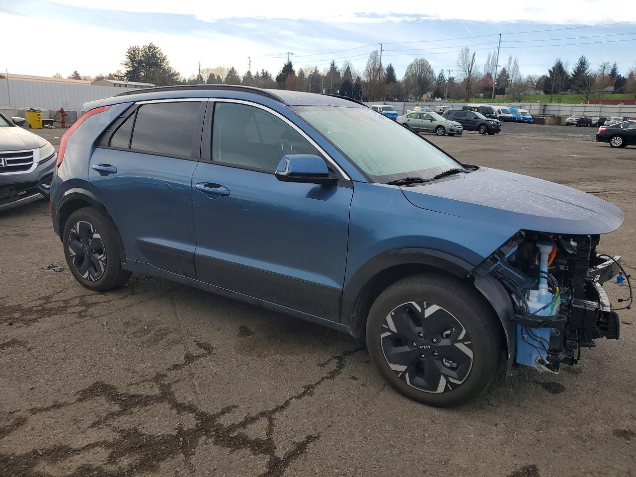 2025 KIA Niro