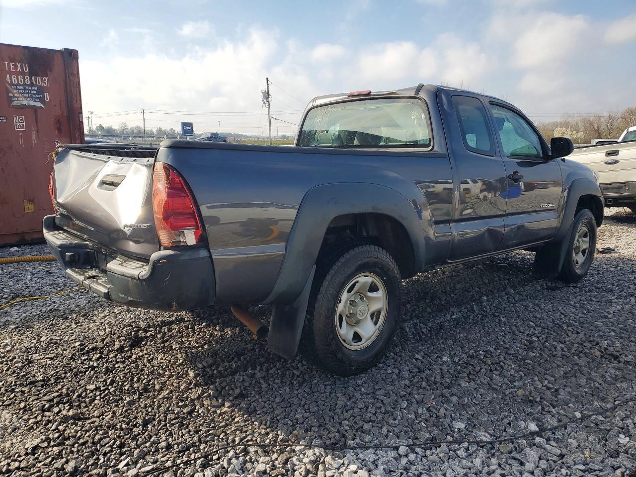 2012 TOYOTA TACOMA