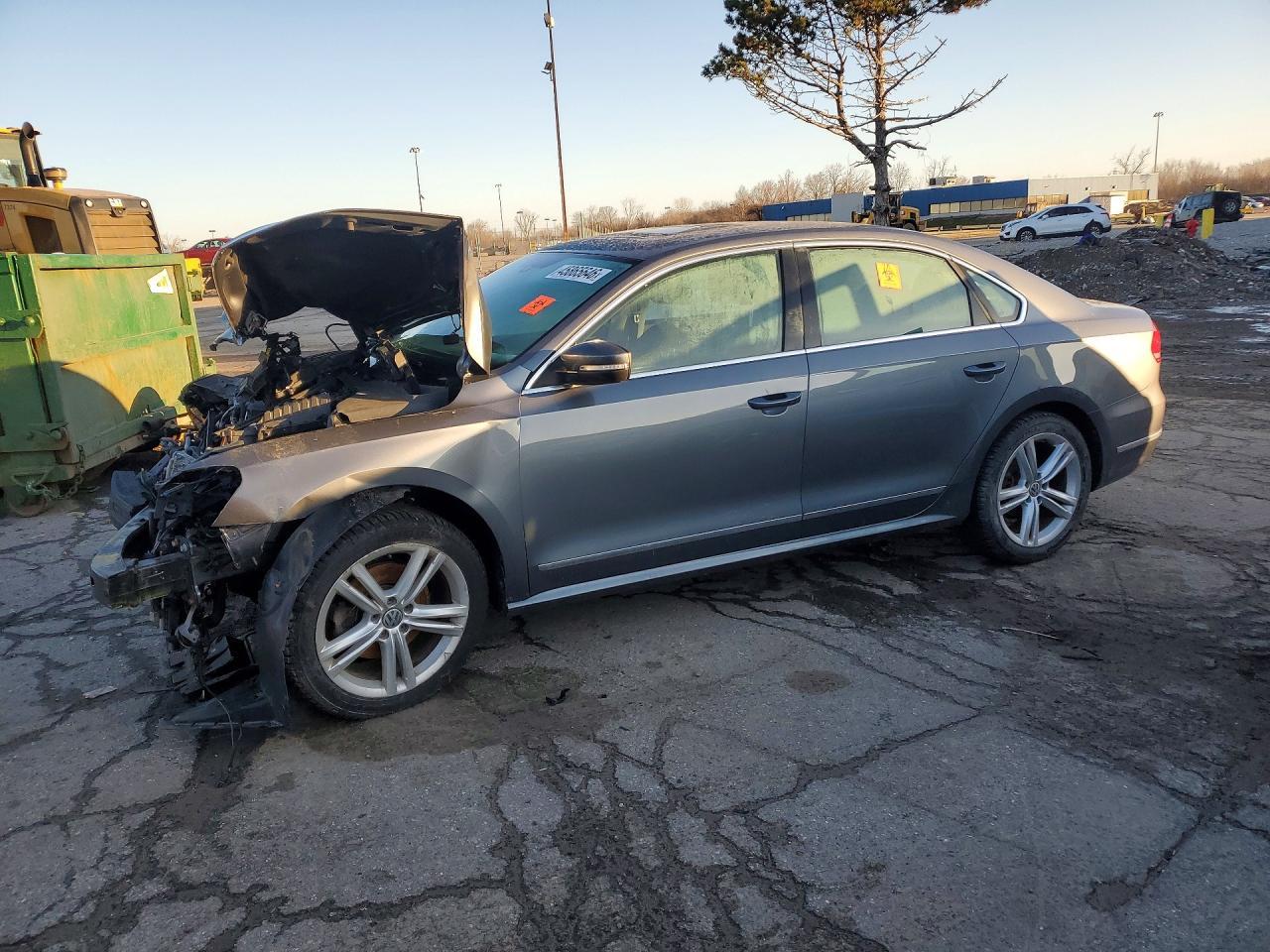2014 VOLKSWAGEN Passat
