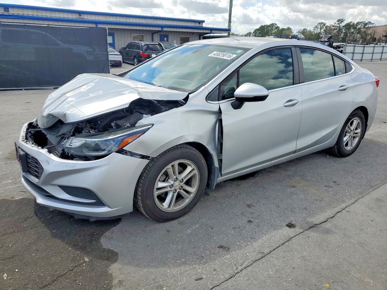 2017 CHEVROLET CRUZE