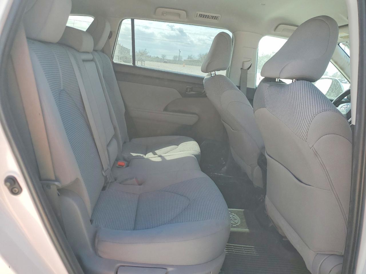 2022 TOYOTA HIGHLANDER