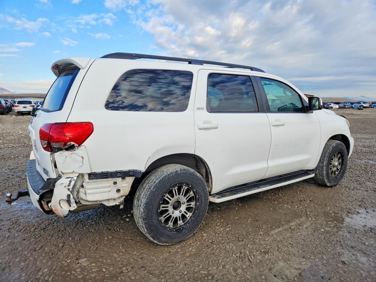 2008 TOYOTA Sequoia