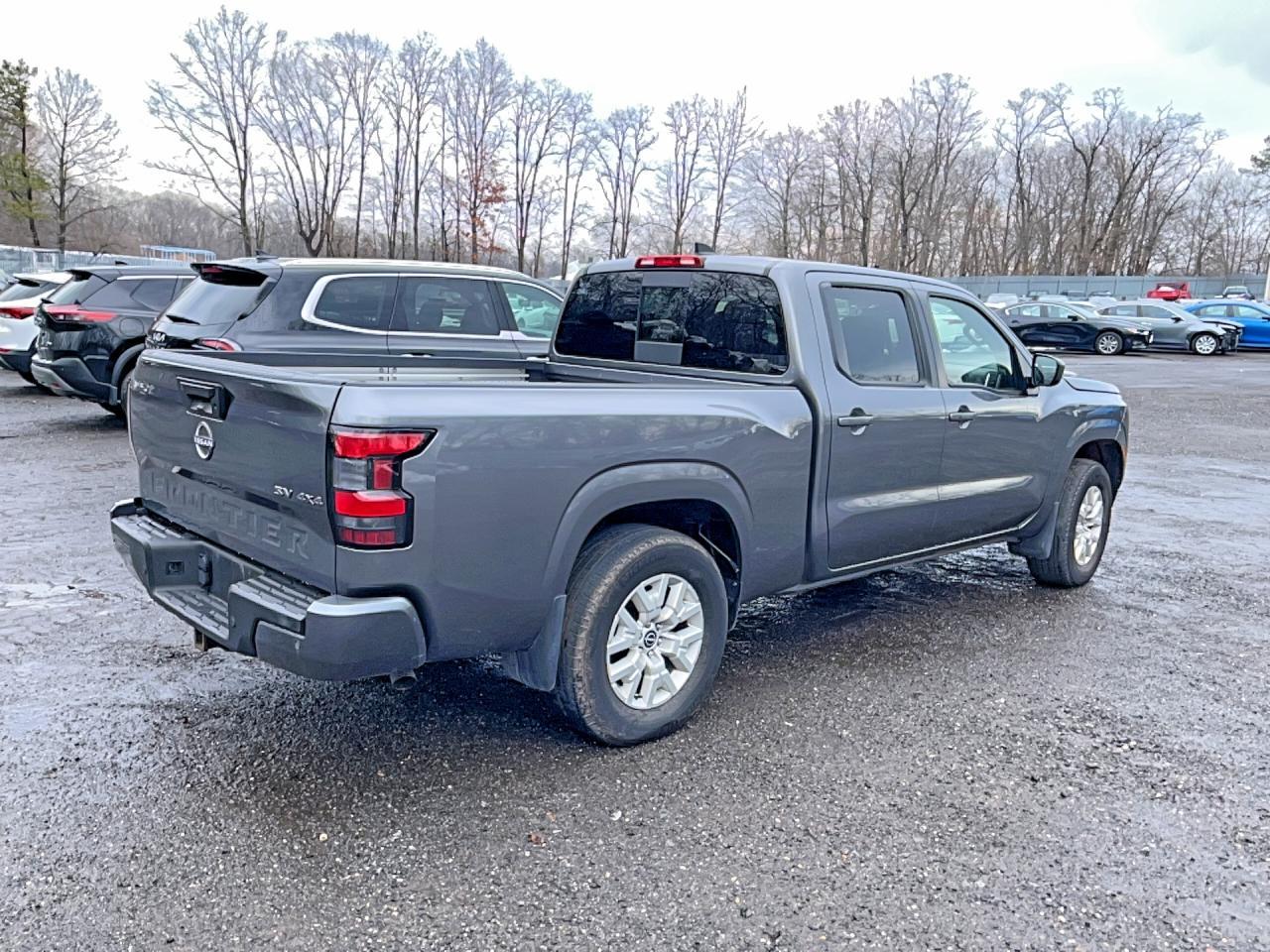 2023 NISSAN Frontier