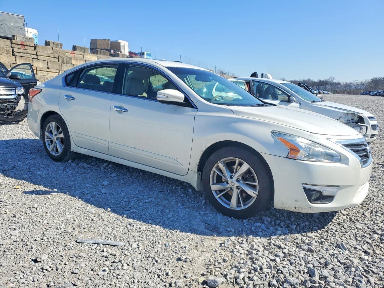 2014 NISSAN ALTIMA